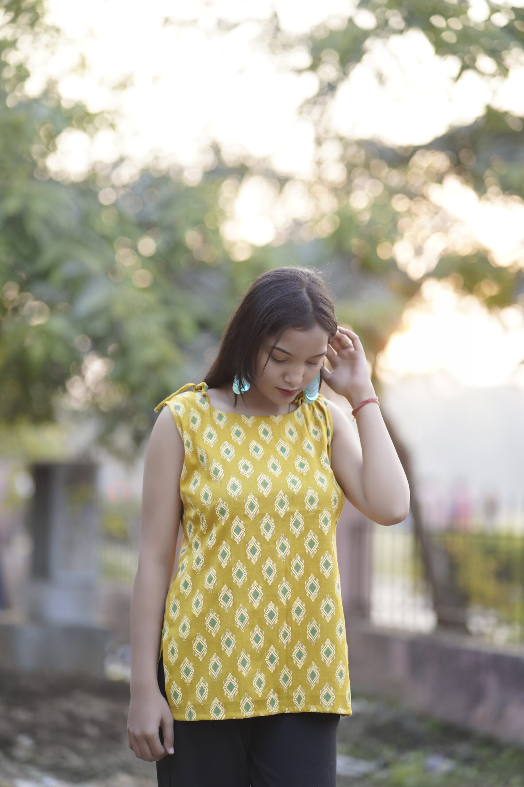 ISHITA URBAN ETHINC KURTI